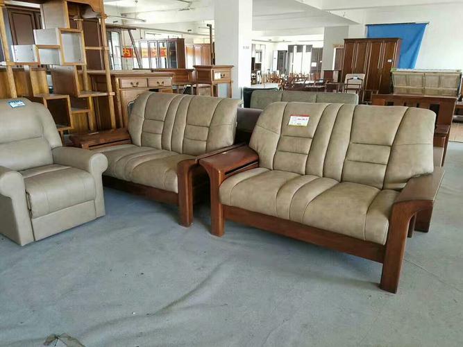 華鶴家具廠家清倉直供，品質家居不見不散